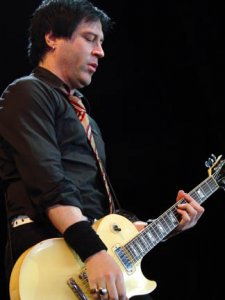 Troy Van Leeuwen_